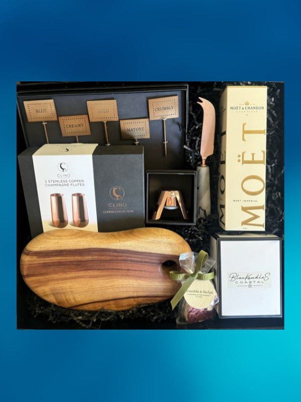 BlacKandleS Moet Cheese Lovers Hamper